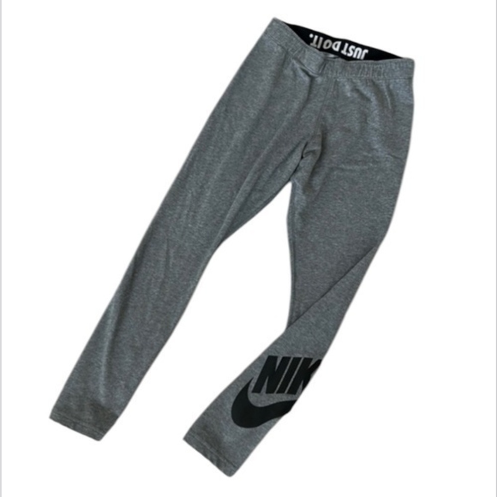 Nike size XS gray logo leggings